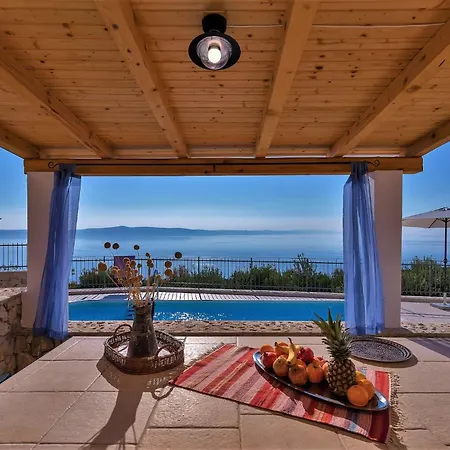 Siesta Mit Pool Und Panorama Meerblick Holiday home Podgora (Split-Dalmatia)