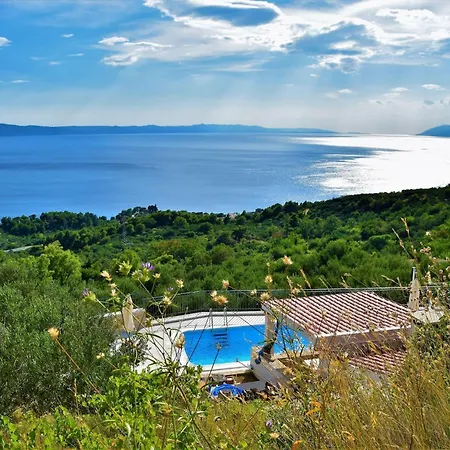 Siesta Mit Pool Und Panorama Meerblick Holiday home Podgora (Split-Dalmatia)
